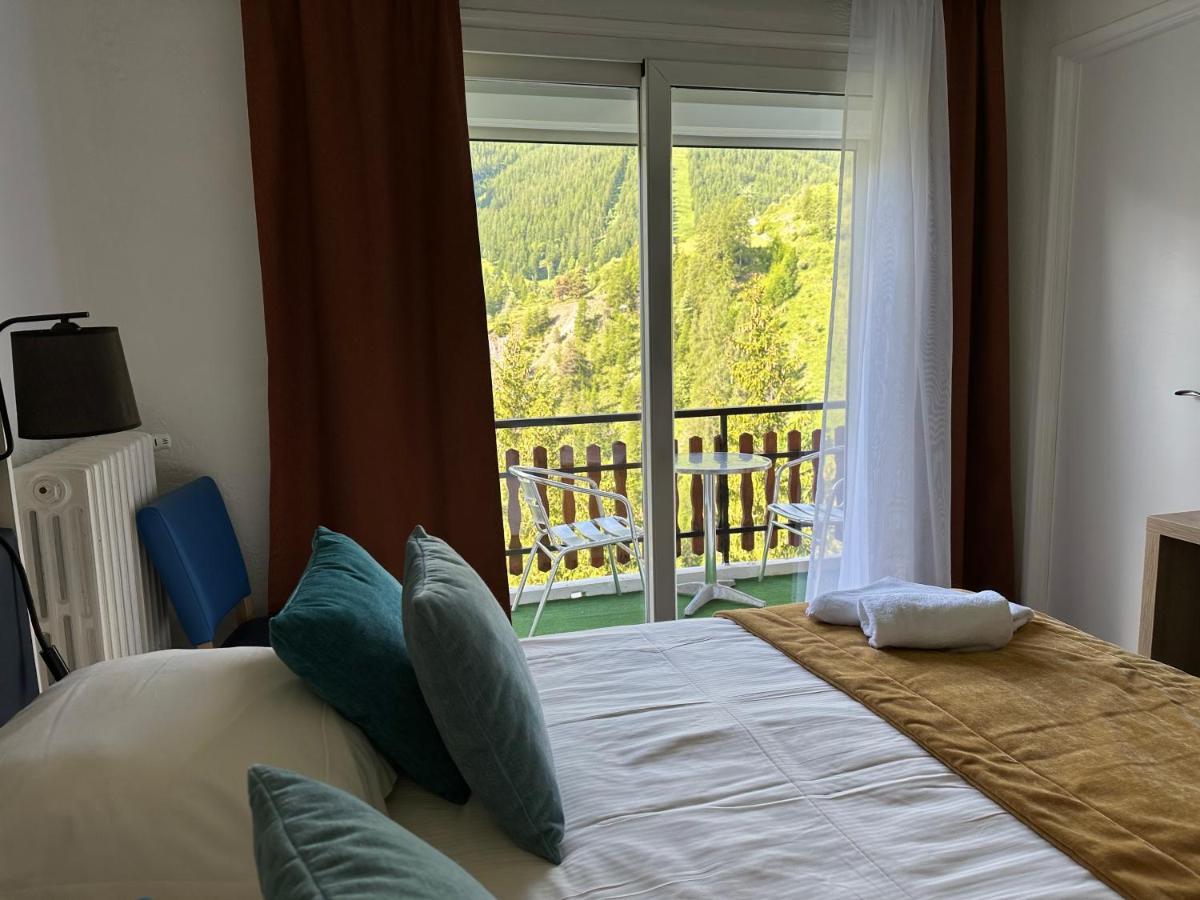 Hotel Le Blainon Орон Экстерьер фото