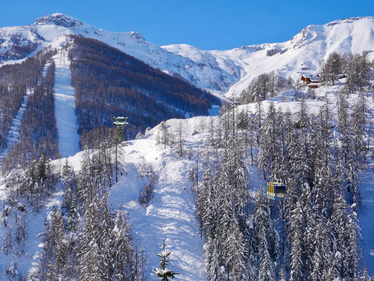 Hotel Le Blainon Орон Экстерьер фото